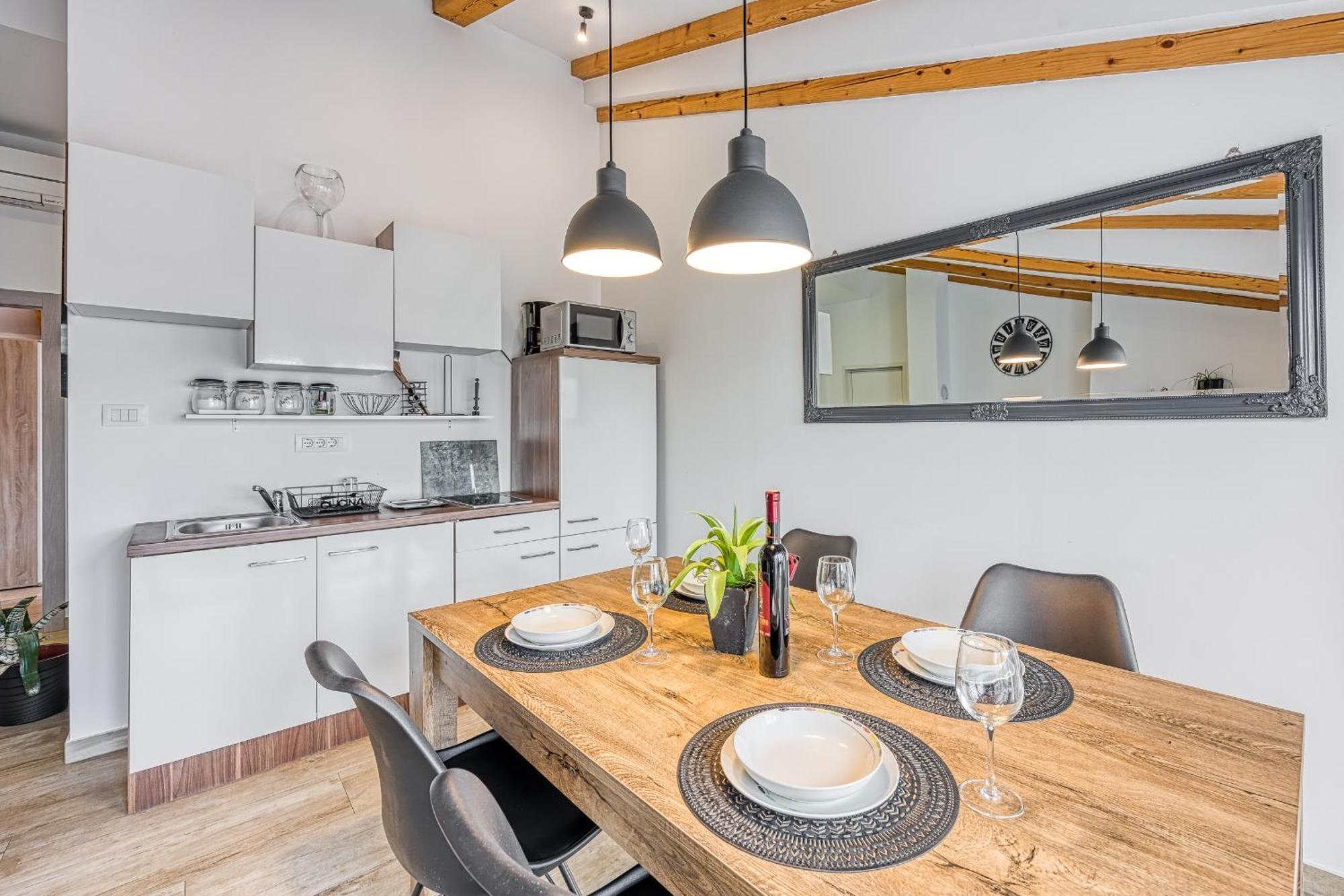 Apartments Mirjana Medulin Eksteriør bilde